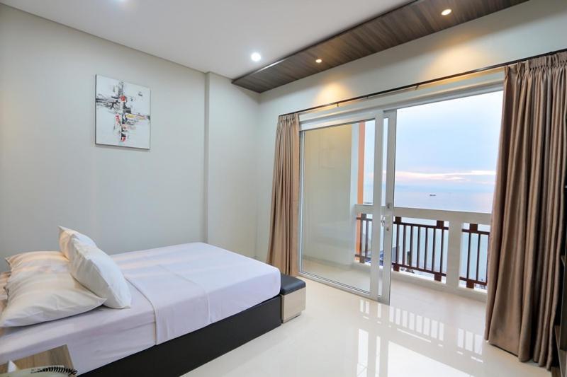 Sun In Pangandaran Hotel Exterior photo