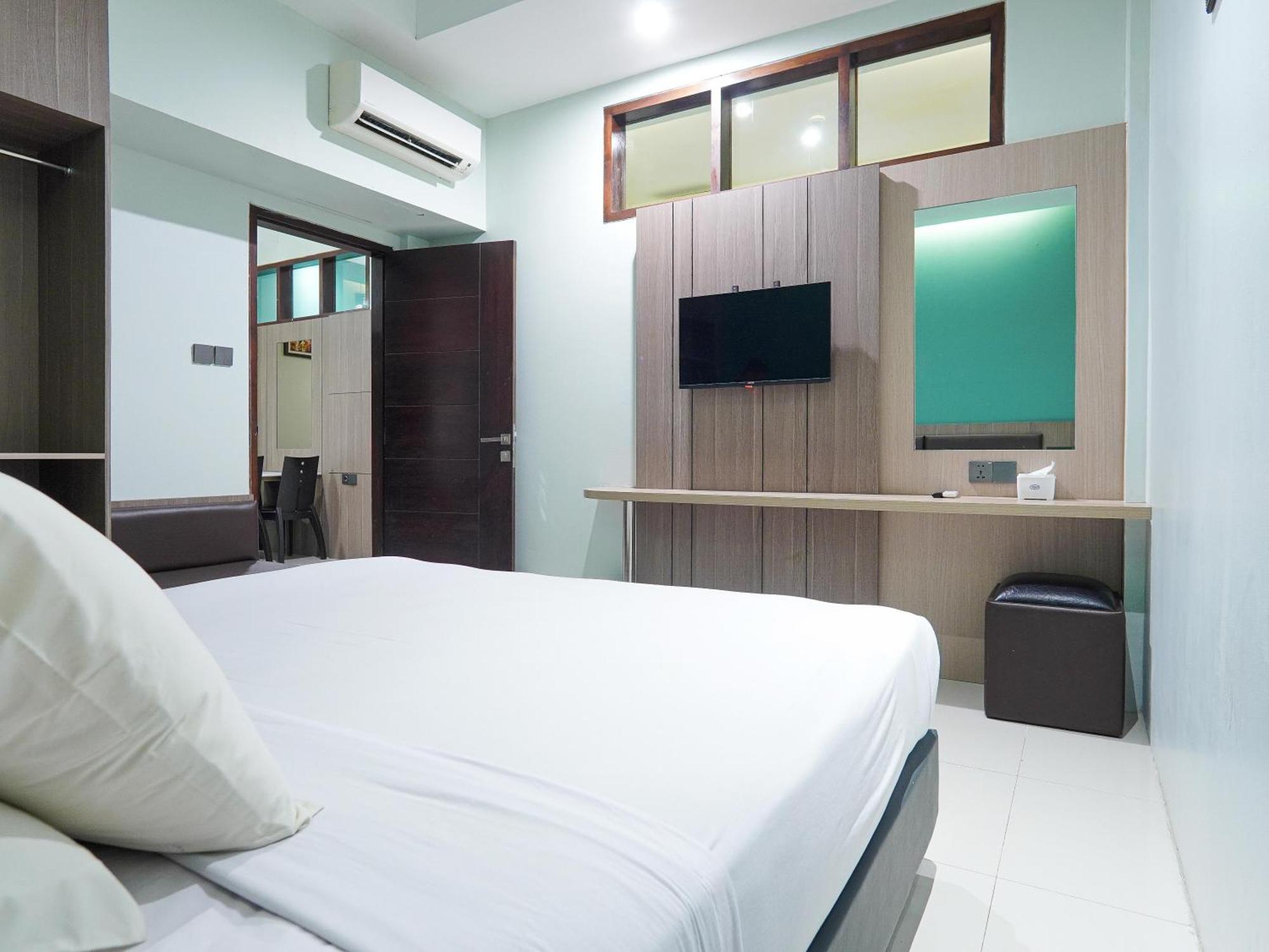 Sun In Pangandaran Hotel Exterior photo
